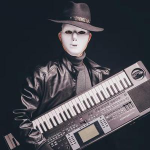 何丽萍宝丁酒店
